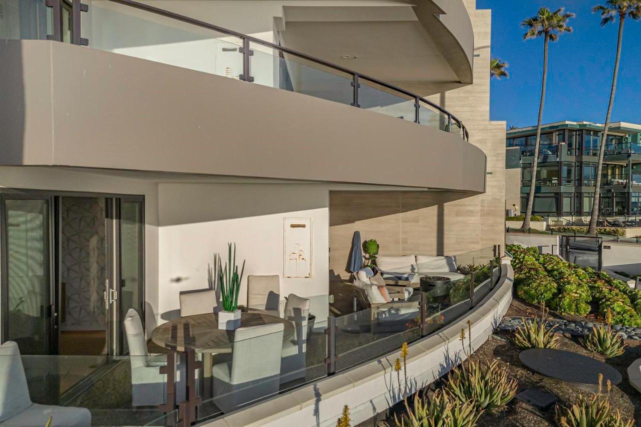 Super Elegant Santa Monica